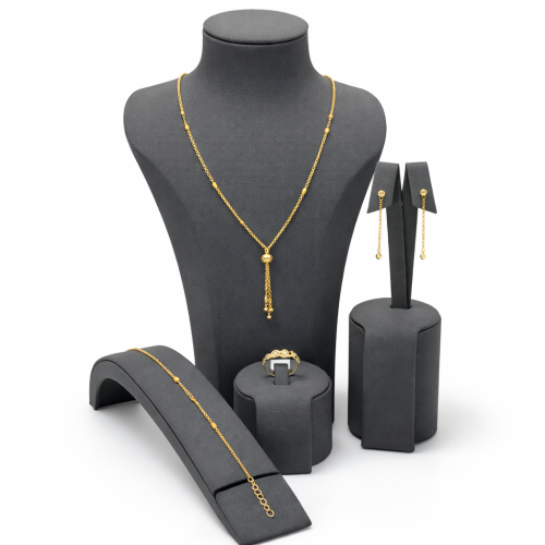 طقم ذهب بحريني عيار 21 وزن 12.47 جرام بتفاصيل متوا...