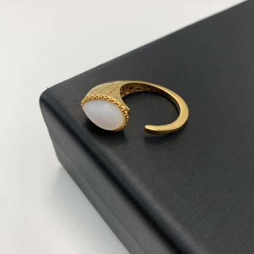 خاتم مميز بحريني عيار 21 الوزن 4.5