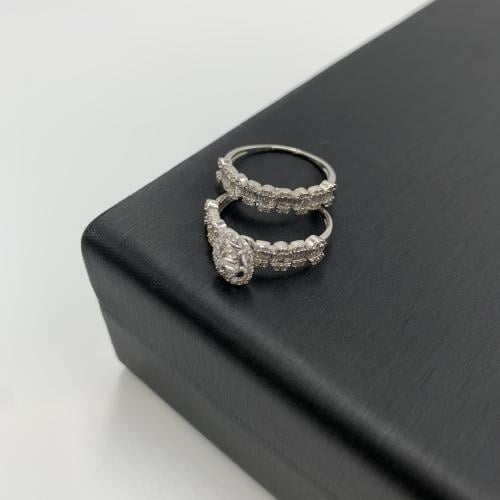 خاتم تونز مميز تصميم الماس عيار 18 الوزن 3.4