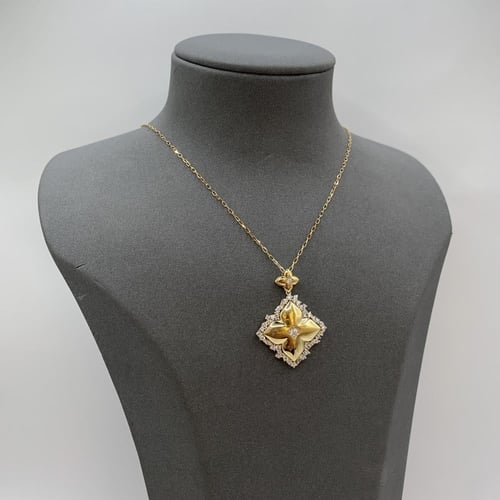 عقد ذهب إيطالي عيار 18 وزن 4.51 جرام بتعليقة فاخرة...