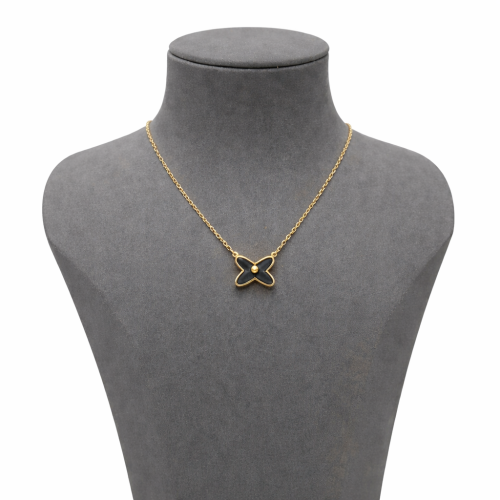 عقد ذهب إيطالي عيار 18 بوزن 3.42 جرام بتصميم فراشة...