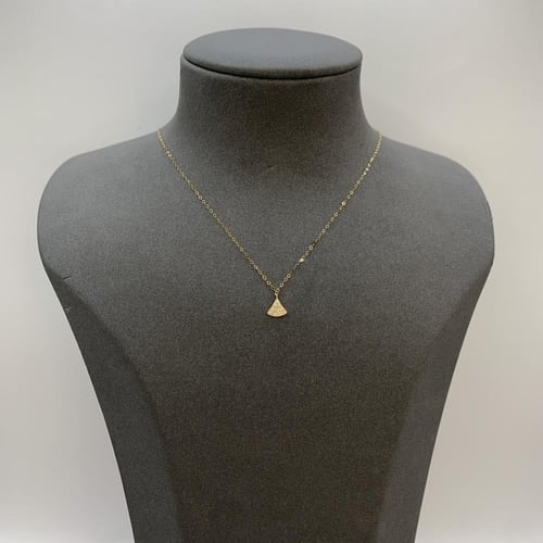 عقد ذهب إيطالي عيار 18 وزن 0.37 جرام بتعليقة مروحة...