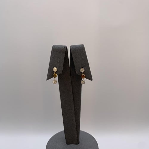 طقم ذهب إيطالي عيار 18 وزن 5.79 جرام بتصميم أنيق