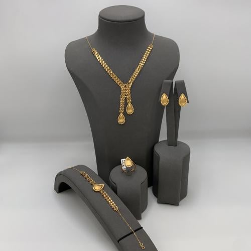 طقم ذهب بحريني عيار 21 بتصميم دمعة فاخر وزن 16.82...