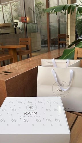 هدية مولودة