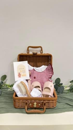 هدية مولودة