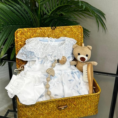 هدية مولودة