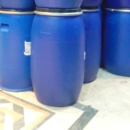 برميل بلاستيك للتخزين الماء أو المواد الغذائي بعدة...