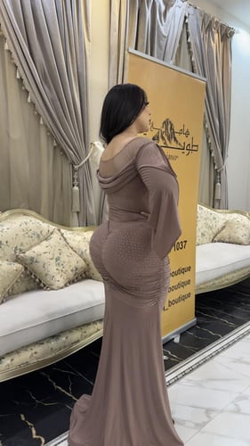 الظبي المذير - لون لحمي