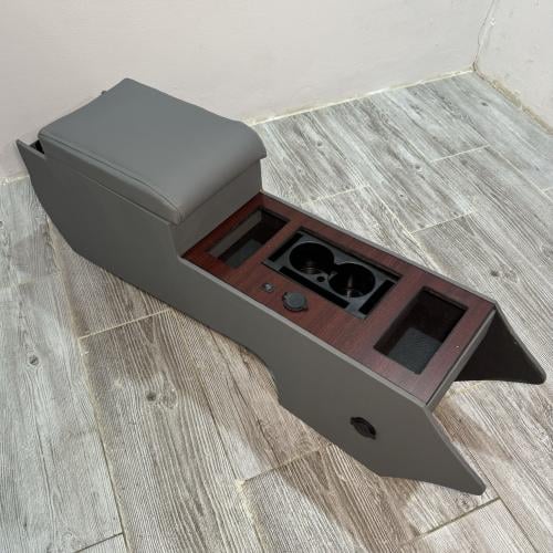 تكاية فورد فكتوريا / ماركيز رصاصي منفذ USB + اضاءة...