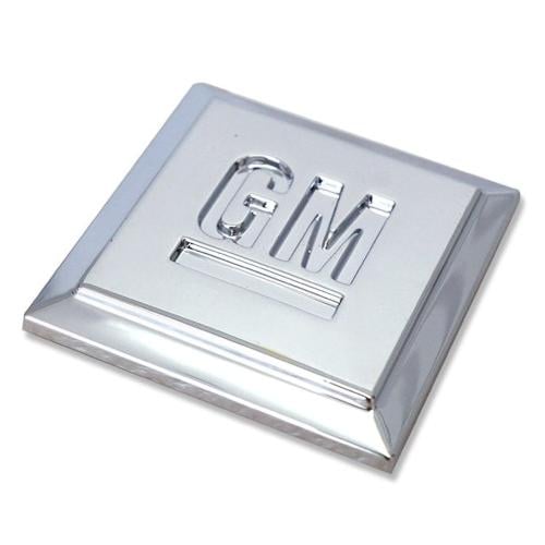 علامة جي ام GM فضي كروم