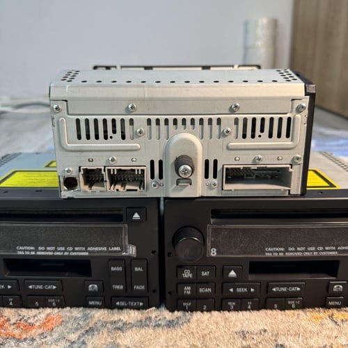 مسجل وكالة ( بلوتوث ) فورد كراون فكتوريا وقراند ما...