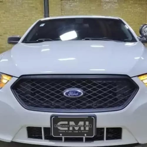 شبك فورد تورس بوليسي 2013 - 2019 شامل العلامة