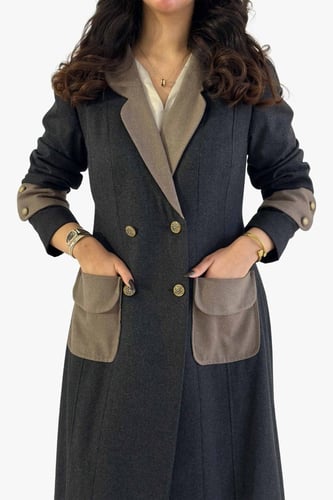 بليزر رسمي- رمادي غامق مزين بتدخيلات جملي