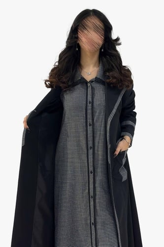 بليزر عملي - أسود مزين بتدخيلات كاروهات