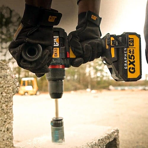 دريل بطارية 18 فولط 5 امبير مع همر CAT DX13