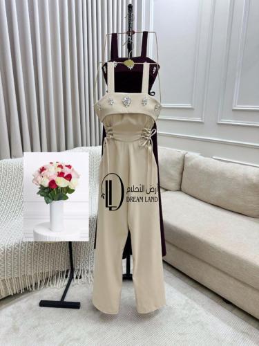 جمبسوت نسائي بيج بتصميم كورسيه وتطريز