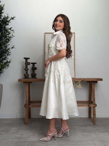 فستان دانتيل ابيض