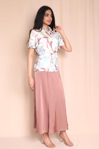 طقم نسائي تنورة