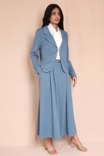 طقم نسائي تنورة