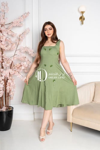 فستان نسائي اخضر