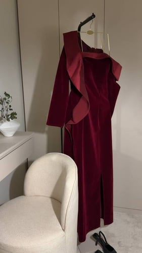 فستان جوخ عودي