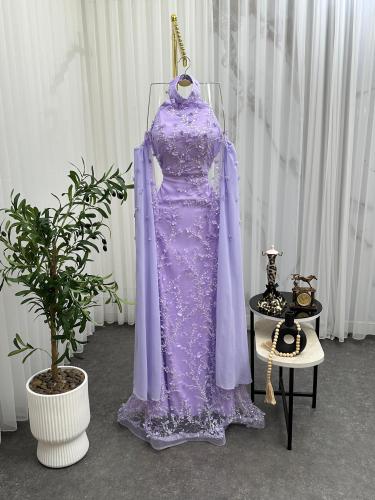 فستان سهرة بنفسجي بتطريز ورود ناعم