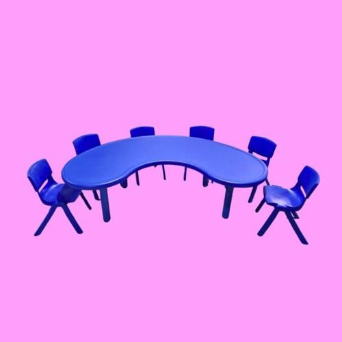 طاولة زرقاء