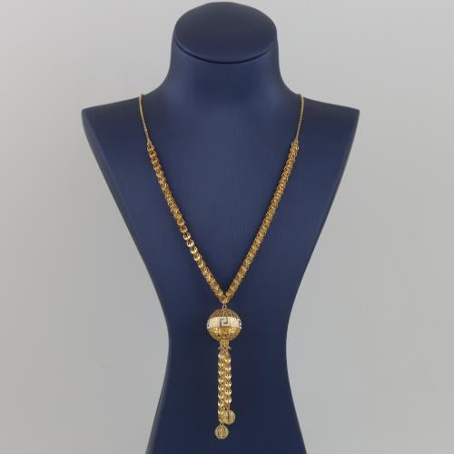 Gold prayer beads, distinctive rings, decorated ball - 21 karat