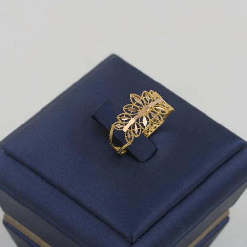 طقم ذهب مبورم و سنبلة - عيار 21