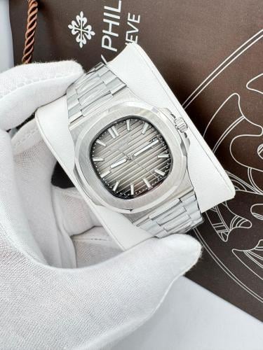 باتيك فيليب ناتيلوس