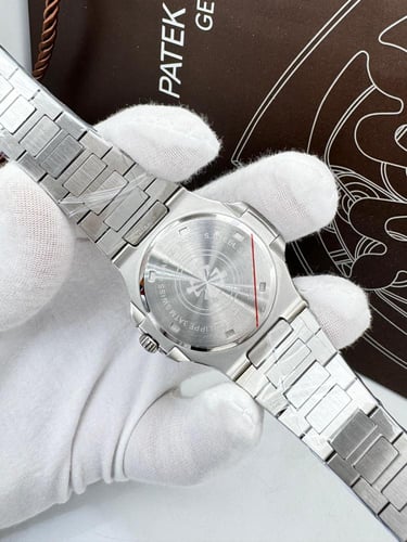 باتيك فيليب ناتيلوس