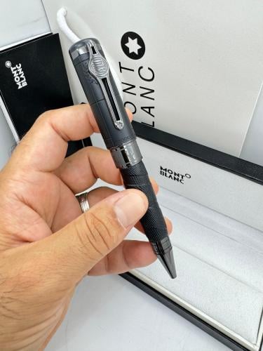 قلم مونت بلانك إصدار محمد علي كلاي