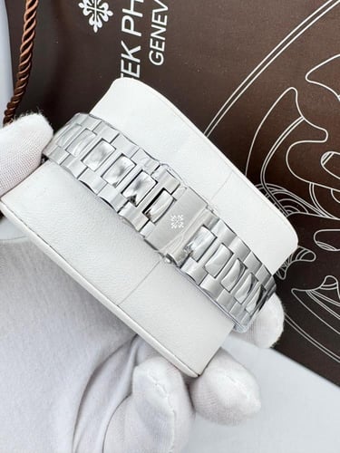 باتيك فيليب ناتيلوس