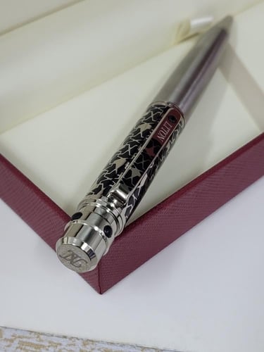 قلم ليتون اسود