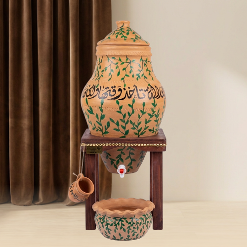 زير أغصان الزيتون