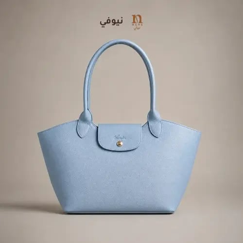 شنطة Champion نسائية سماوي | واسعة وعملية للاستخدا...