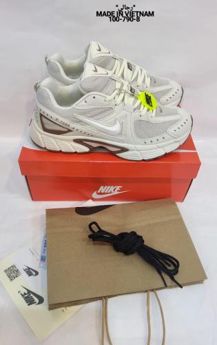 حذاء رياضي رجالي نايكP7000