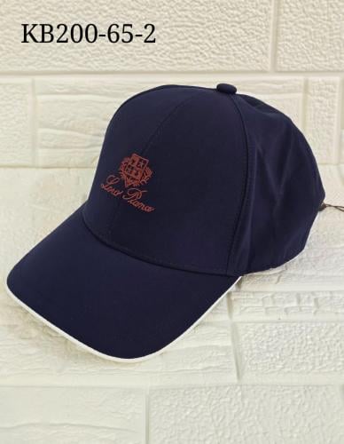 كاب أنيق بشعار LORO PIANA