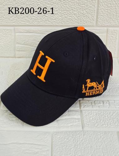 كاب أنيق من Hermès