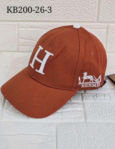 كاب أنيق من Hermès