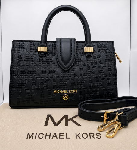 حقيبة يد نسائية أسود أحرف كبيره – Michael Kors