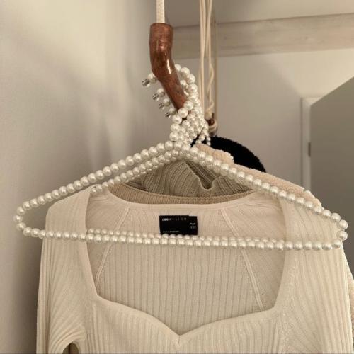 علاقات ملابس لؤلؤ مزينة – قطعة أنيقة للفساتين والع...