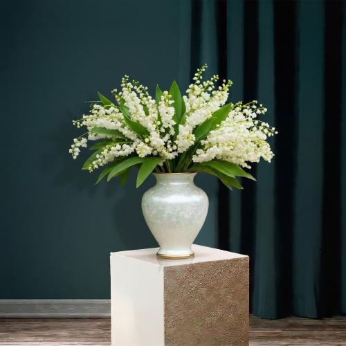 فازة "لؤلؤة" - أجراس النقاء في الخزف الصافي