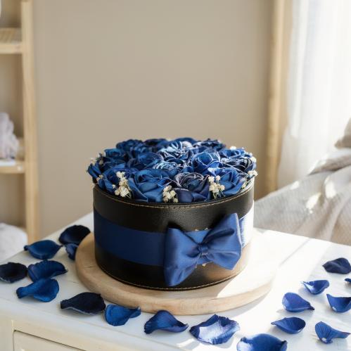 بوكس "رويال بلو" - هيبة الأزرق الملكي في الصندوق ا...