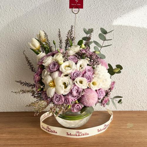 فازة "نسمات اللافندر" - تنسيق الحديقة الهادئ في حو...