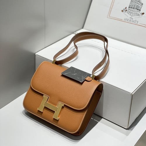 Hermès Constance 23cm – Golden Brown Epsom with Go...