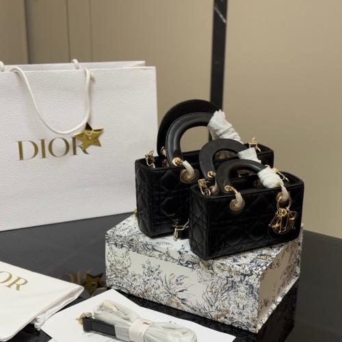 Dior- Lady d-joy bag