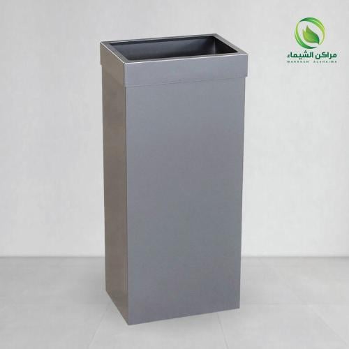مركن تصميم كلاسيكي لزراعة الأشجار