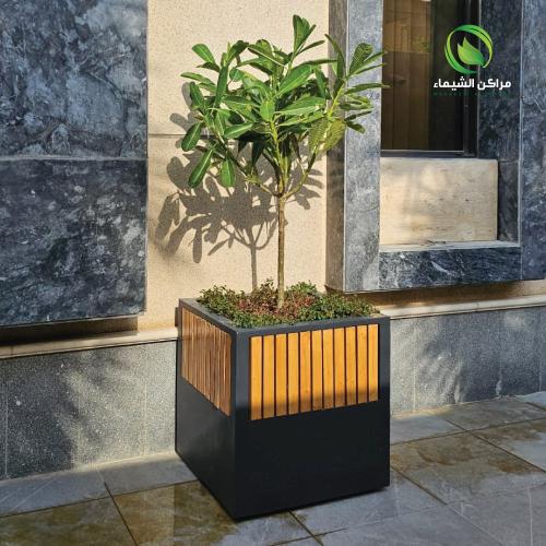 مركن زرع للأشجار فيبر وخشب